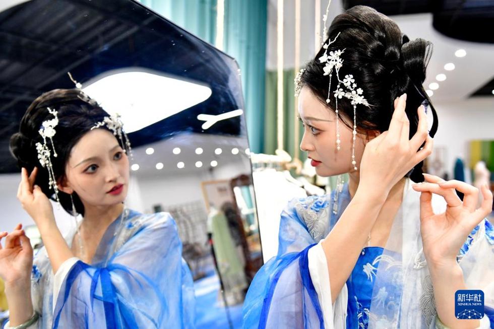 小さな町が築き上げた100億元規模の漢服産業