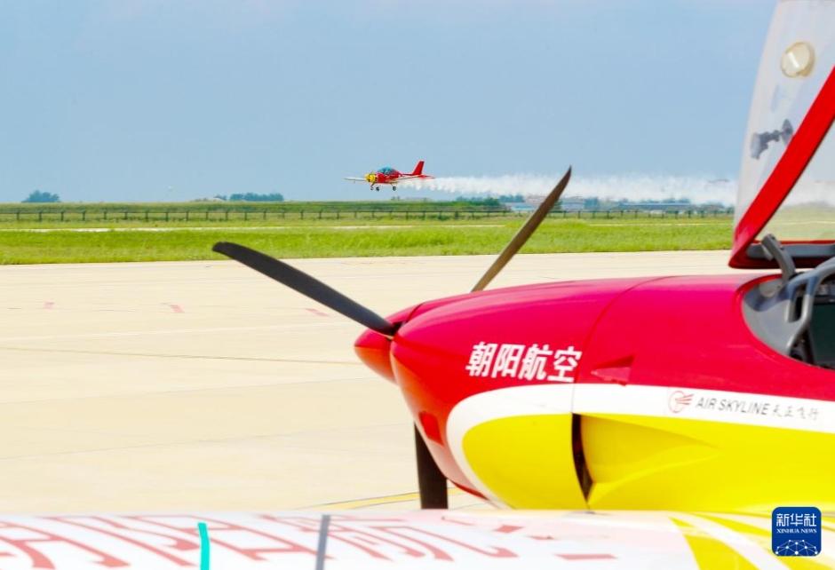 大空に飛び立つ低空経済 山東省青島