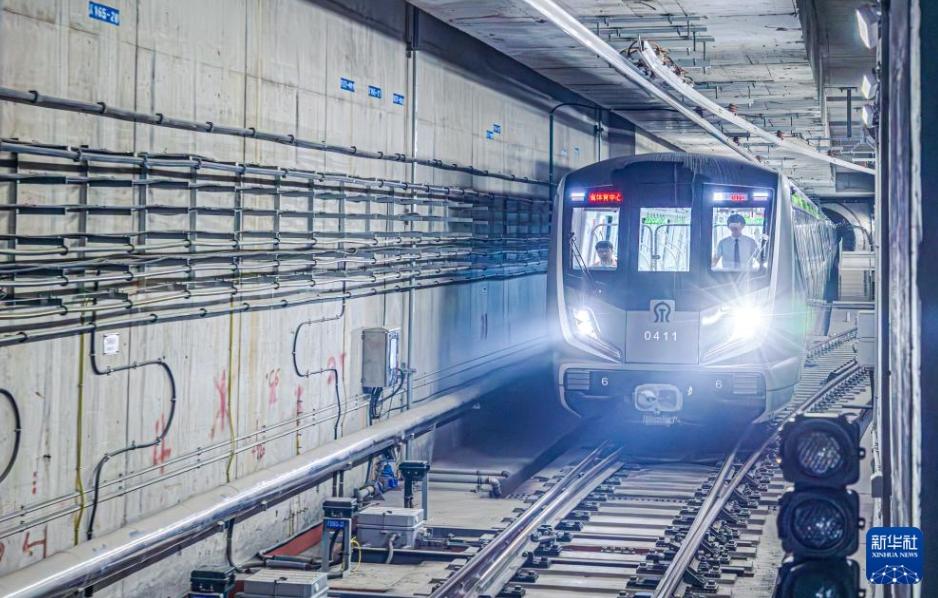 中国初のカルスト地形を通過する地下鉄が試運転を開始 山東省