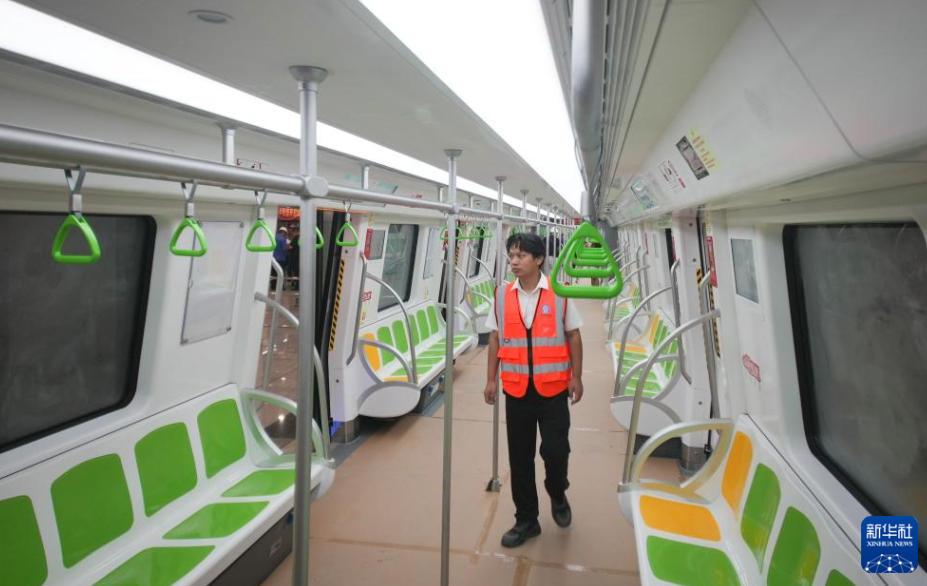 中国初のカルスト地形を通過する地下鉄が試運転を開始 山東省