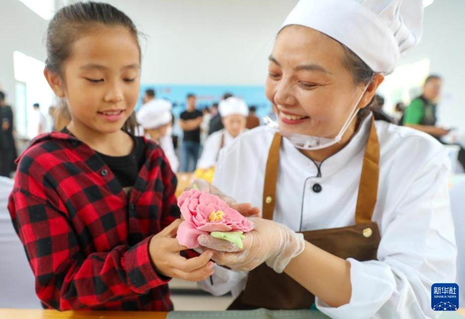 飾り蒸しパンコンテスト開催 山東省青島市